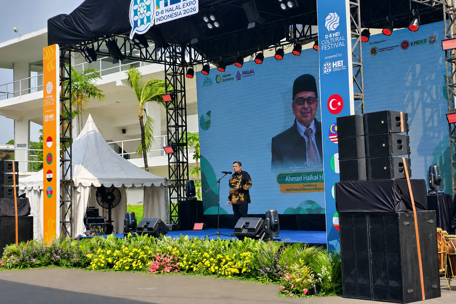 Wajib Halal, Indonesia Menuju Standar Dunia_Tuturbangsa.com